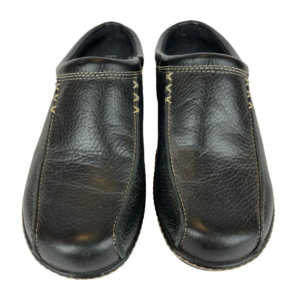 Women’s Brown Bass Marcy Clog Size 6.5